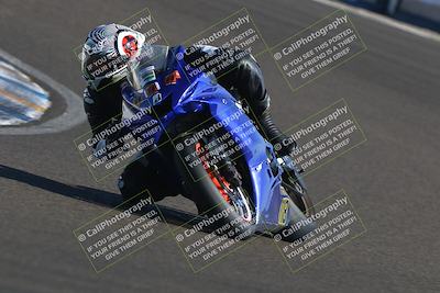 media/Nov-01-2025-TrackDaz (Sat) [[2b4d5192bc]]/A Group/2pm (Turn 6)/